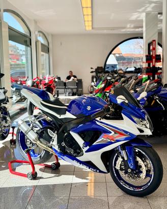 SUZUKI GSX R 750 K8 ACCESSORIATA FINANZIABILE