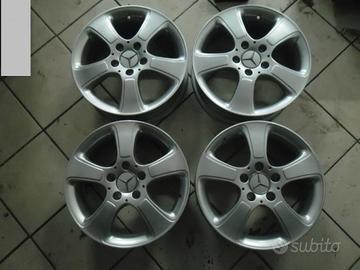 N.4 cerchi in lega  MERCEDES CLASSE A r. 16"