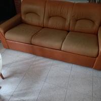 Divano letto matrimoniale in buone condizioni