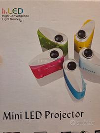 Mini proiettore a led 
