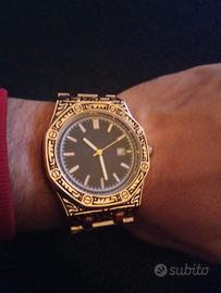 Orologio oro&nero – design luxury minimale