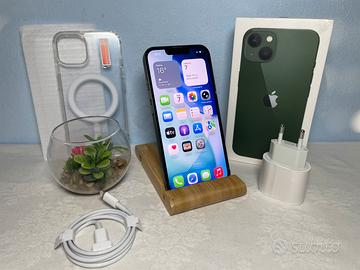 Iphone 13 256 gb + accessori