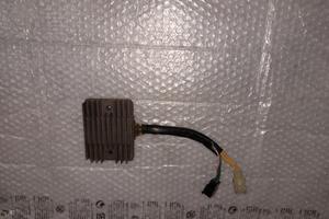 Regolatore di tensione ducati scrambler 800