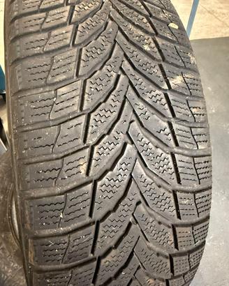 Pneumatici invernali