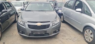 Ricambi chevrolet cruze sw cofano paraurti anterio