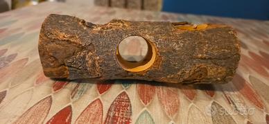 Tana in legno