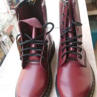 anfibi  Dr.Martens uomo  43 bordeaux mai messi 