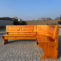Panca ad angolo in legno stile rustico