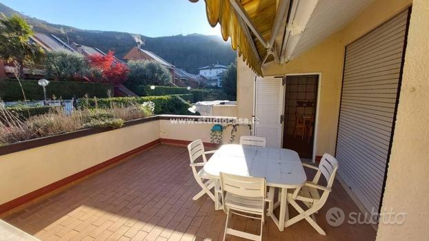 3 CAMERE + TERRAZZA, BOX TRIPLO, CANTINA, ecc