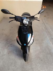 Piaggio Zip 50 4T – 2022 – 179 km – Euro 5