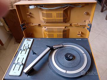 Giradischi vintage non funzionante marca Philips