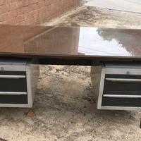 Scrivania da ufficio in ferro Vintage anni 60