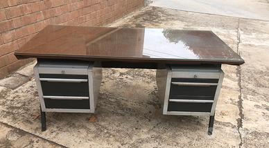 Scrivania da ufficio in ferro Vintage anni 60