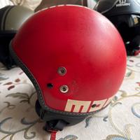 Casco momo design rosso