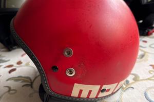 Casco momo design rosso