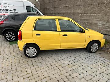 Sukuki Alto 1.1  benzina