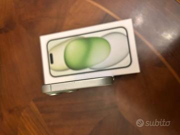 IPHONE 15 VERDE