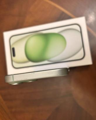 IPHONE 15 VERDE