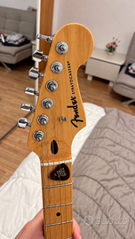 Fender Standard Stratocaster SSS Olympic White + M
