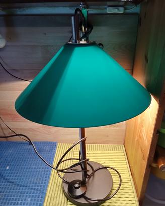 Lampada da tavolo 