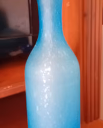 Vaso azzurro in vetro