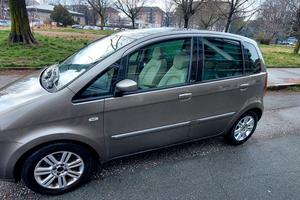 LANCIA MUSA 1.4 PLATINO 6 marce  soli 124.000 KM !