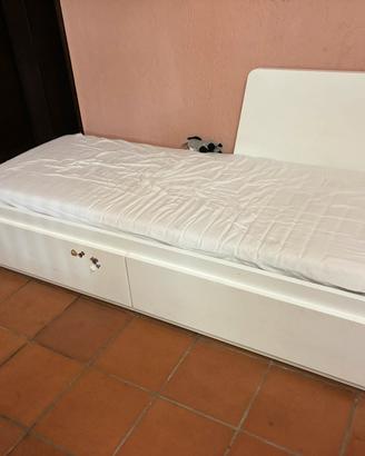 Letto singolo/ matrimoniale/ chaise lounge ikea