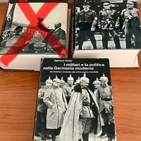 Set di DUE  volumi di storia - vintage