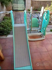 Scivolo con altalena