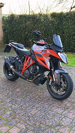 Superduke 1290 GT - 2023 tech pack