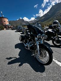 Harley Davidson Street Glide 103