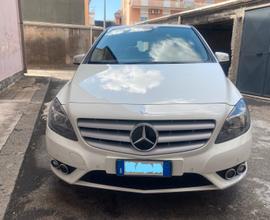 MERCEDES Classe B (T246/242) - 2012