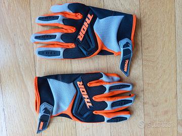 GUANTI  ARANCIO-GRIGI-NERI  LEGGERI