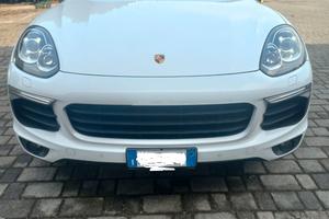 Porsche Cayenne 3.0 diesel 