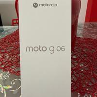 Cellulare Motorola G06 Verde 256Gb nuovo