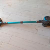 Aspirapolvere cordless ricaricabile e staffa muro