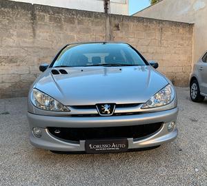 PEUGEOT 206 1,4 HDI Sweet years 