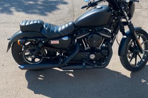 Harley iron XL 883