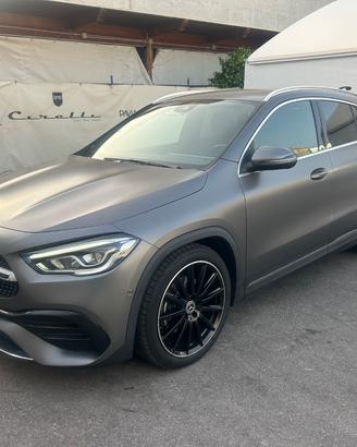 MERCEDES-BENZ GLA 200 d Automatic 4Matic Premium