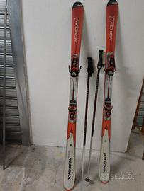 Sci Rossignol con racchette 
