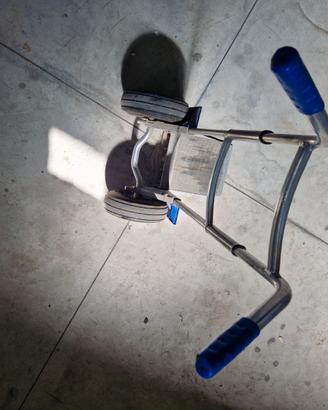Carrello per trasporto pacchi