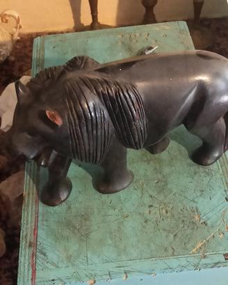 antica ebano vintage Leone africano 