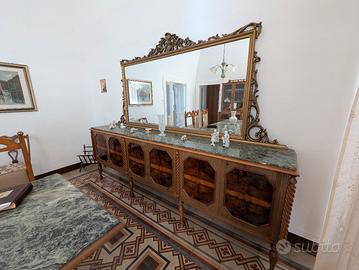 Madia da soggiorno con specchio