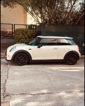 Mini one d neopatentati permuta