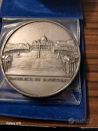 medaglione anno santo 1975