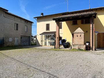 CASA SEMINDIPENDENTE A CAVRIAGO