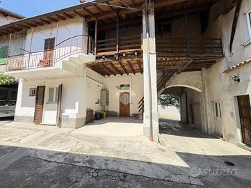 CASA SEMINDIPENDENTE A OLGIATE MOLGORA
