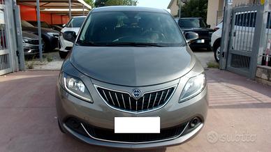 Lancia Ypsilon 1.0 FireFly 5 porte S&S Hybrid Ecoc