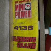 Gru Shinsei Mini Power 4138 + camion