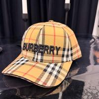 Cappello Burberry con Visiera